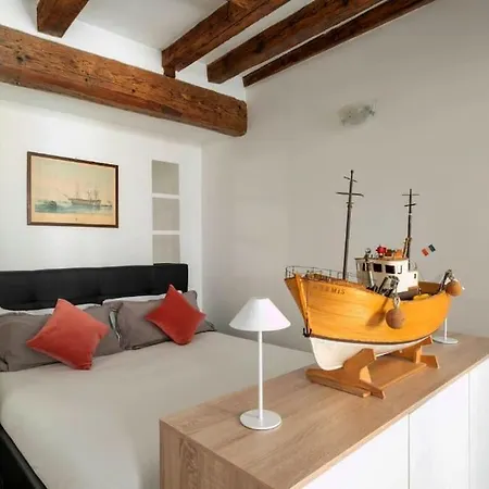 Ca 3 Leoni - Romantic House In The Heart Of Venice Exterior photo